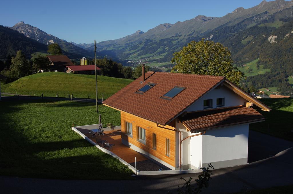 Gaestehaus Myhideaway Reichenbach im Kandertal Exterior foto