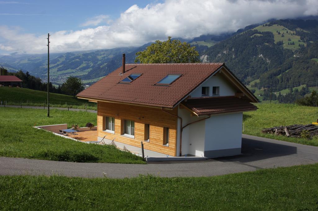 Gaestehaus Myhideaway Reichenbach im Kandertal Quarto foto